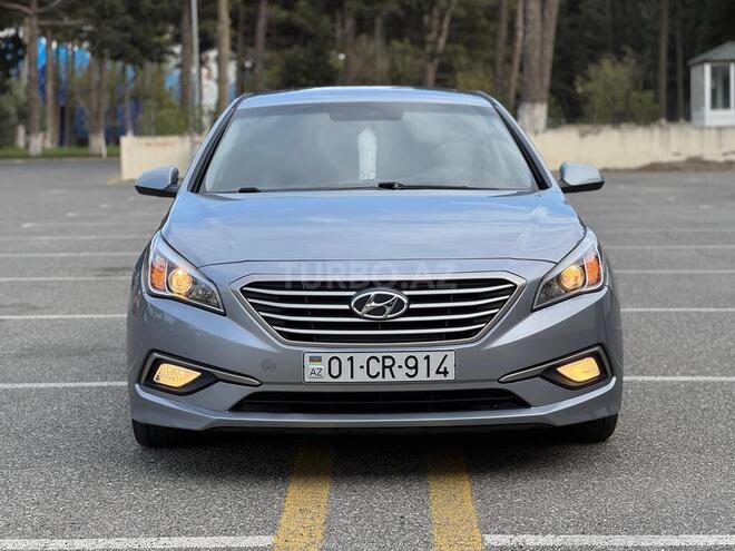 Hyundai Sonata-6