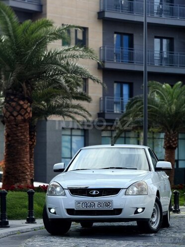 LADA (VAZ) Priora-1