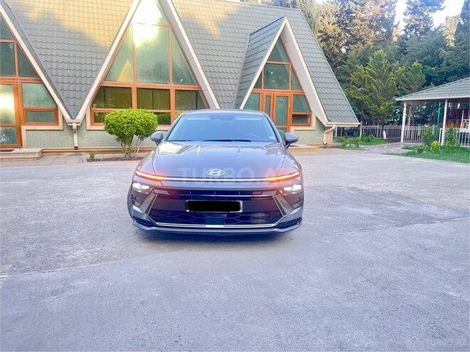 Hyundai Sonata-8