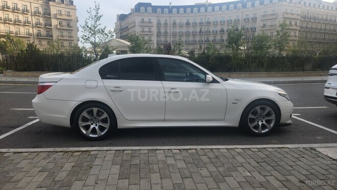 BMW 528-4