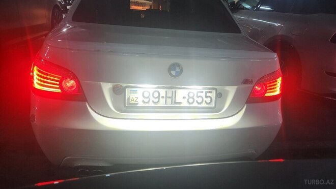BMW 528-12