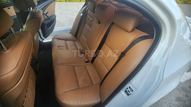 BMW 528-11