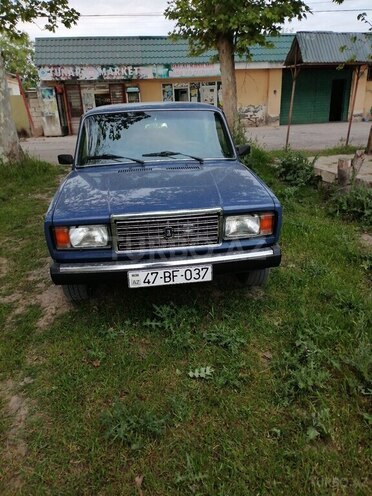 LADA (VAZ) 2107-1