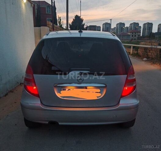 Mercedes A 200-6