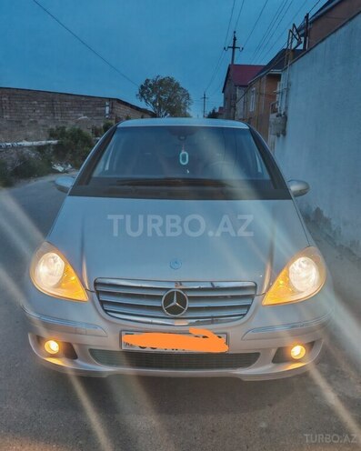 Mercedes A 200-1