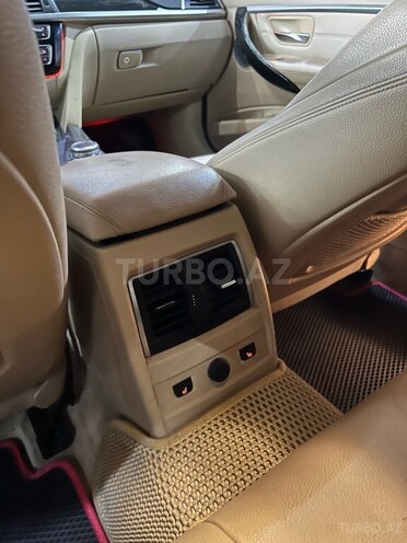 BMW 330-10