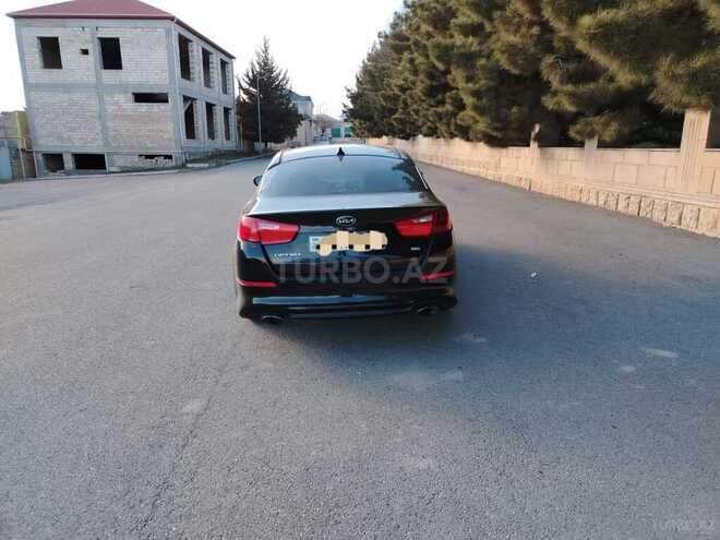 Kia Optima-5