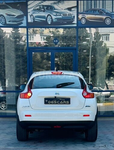 Nissan Juke-11