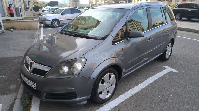Opel Zafira-6