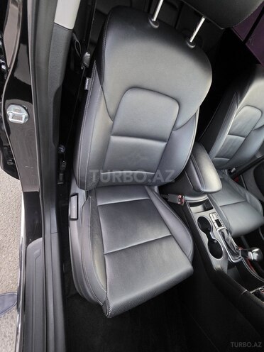 Kia Sportage-21