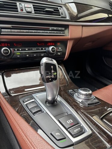 BMW 525-11