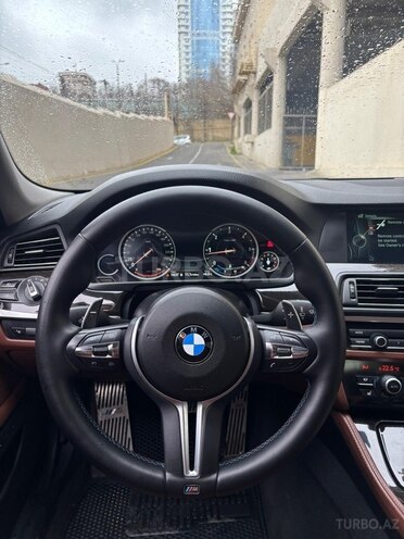 BMW 525-9
