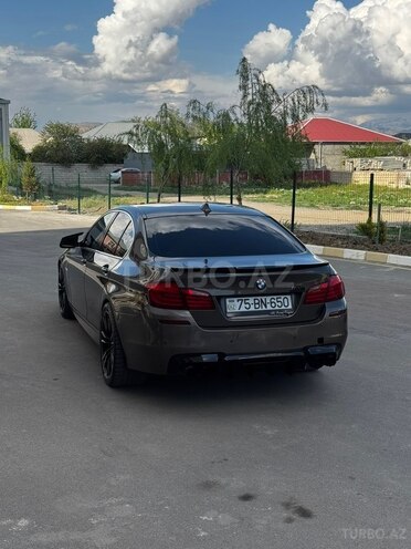 BMW 528-5