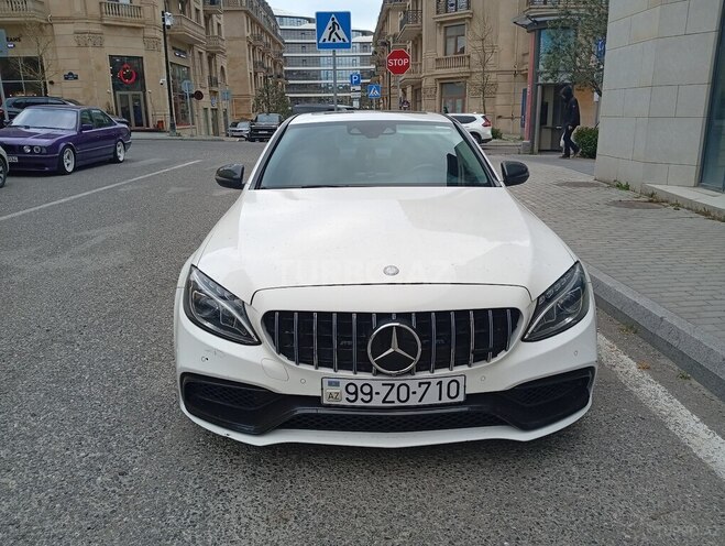 Mercedes C 220 d-1