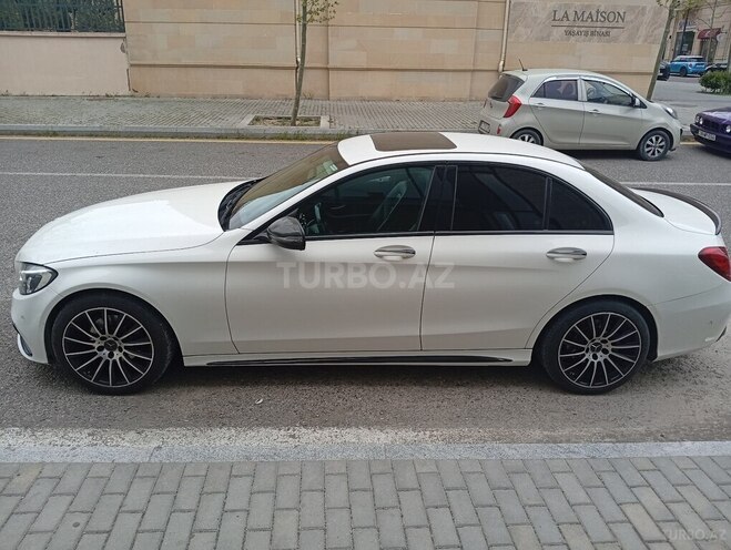 Mercedes C 220 d-9