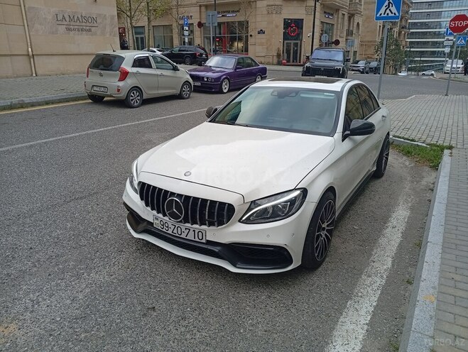 Mercedes C 220 d-8