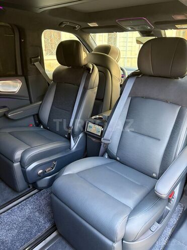 Lynk & Co 900-8