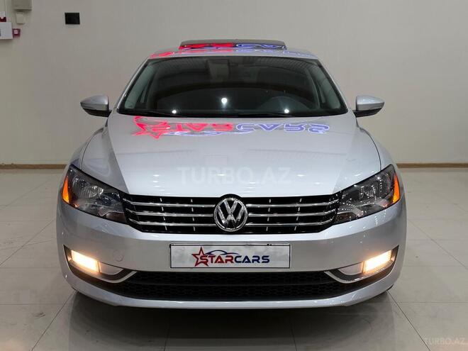 Volkswagen Passat-8