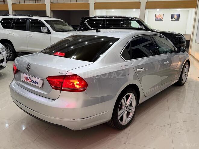 Volkswagen Passat-4
