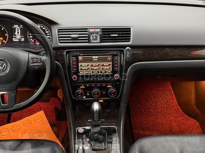 Volkswagen Passat-20