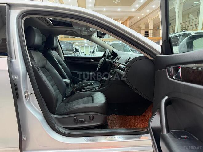 Volkswagen Passat-18