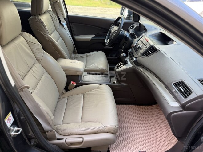 Honda CR-V-9