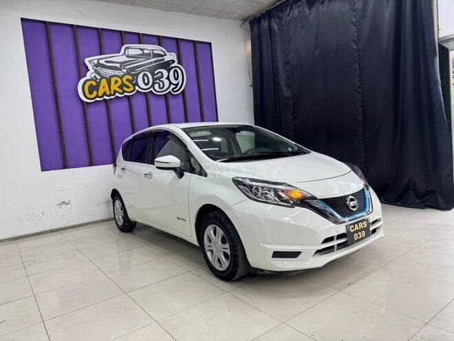 Nissan Note-2