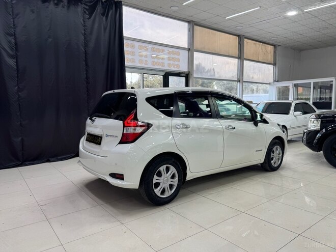 Nissan Note-10