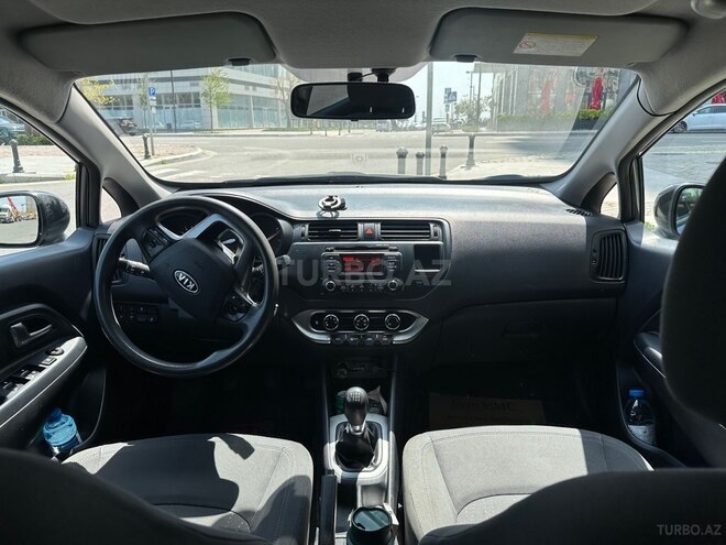 Kia Rio-8