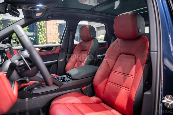 Porsche Cayenne-11