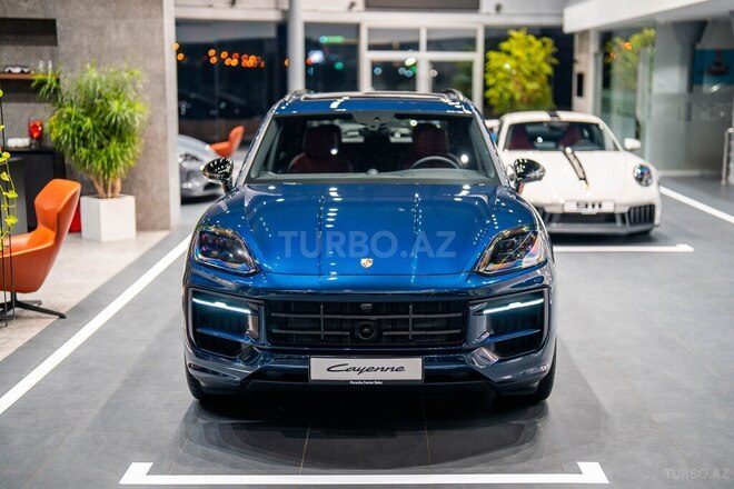 Porsche Cayenne-2