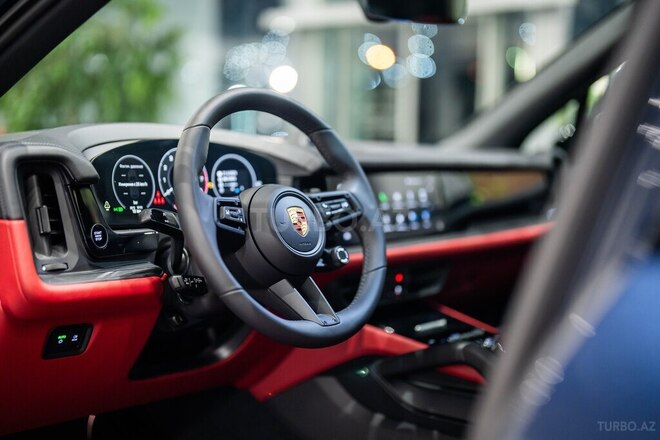 Porsche Cayenne-10