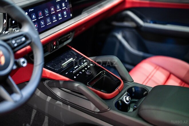 Porsche Cayenne-13