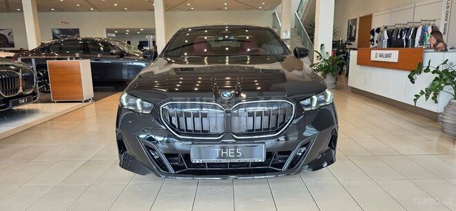 BMW 520-1