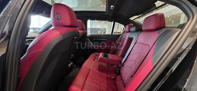 BMW 520-11