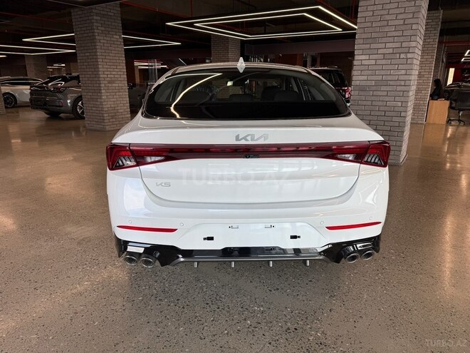Kia K5-18