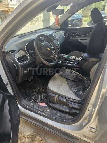 Chevrolet Equinox-8