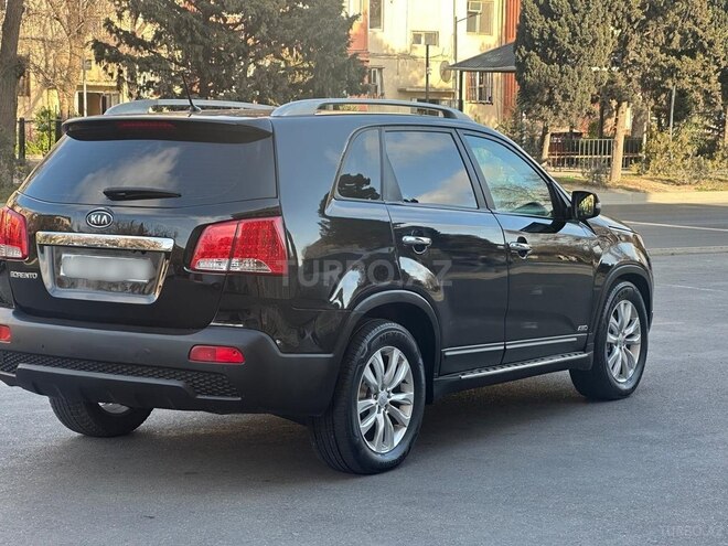 Kia Sorento-4