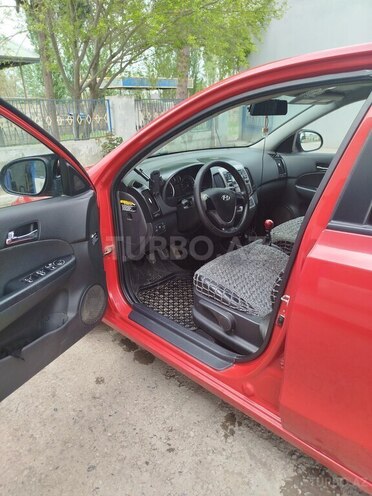 Hyundai i30-13