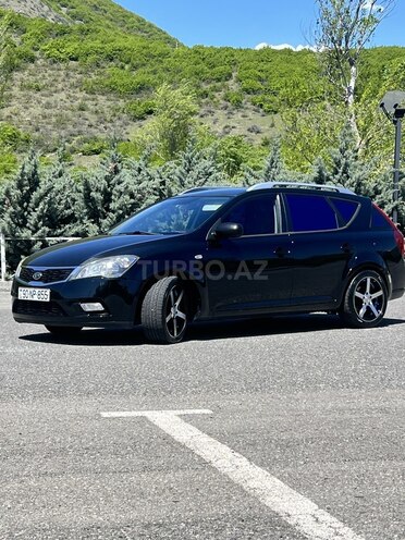 Kia Ceed SW-2