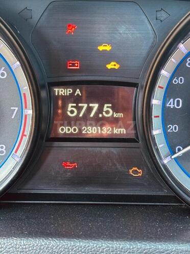 Hyundai Sonata-5