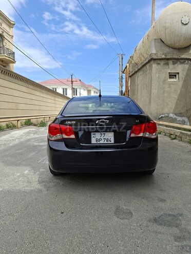 Chevrolet Cruze-9