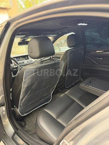 BMW 525-11