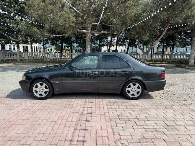 Mercedes C 180-5