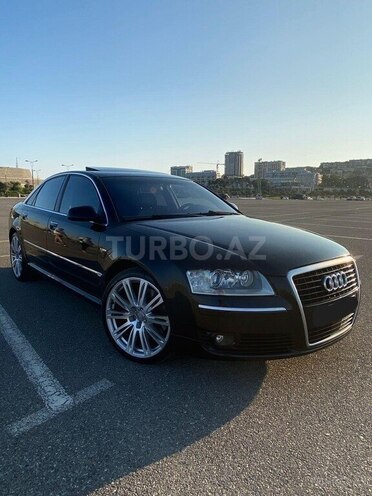 Audi A8-3