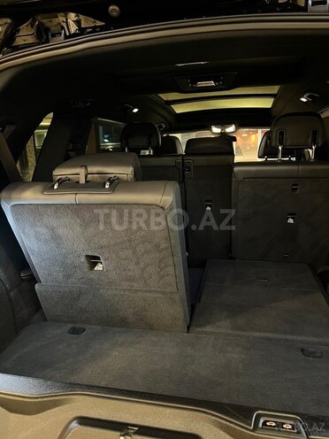BMW X7-19