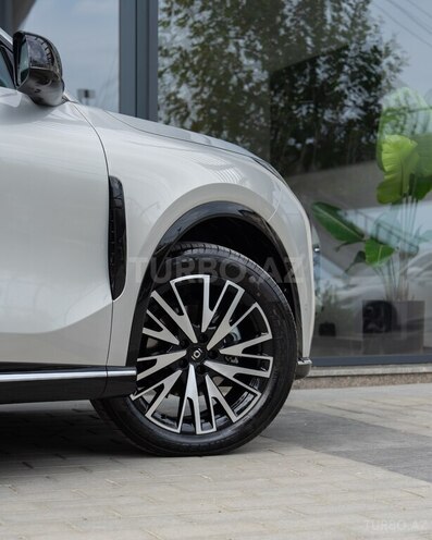 Changan Qiyuan Q07-4