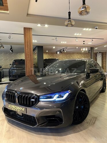 BMW 530e-1