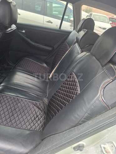 Toyota Corolla-5