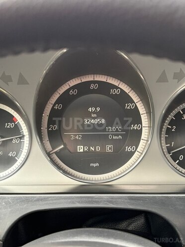 Mercedes C 300 4MATIC-10